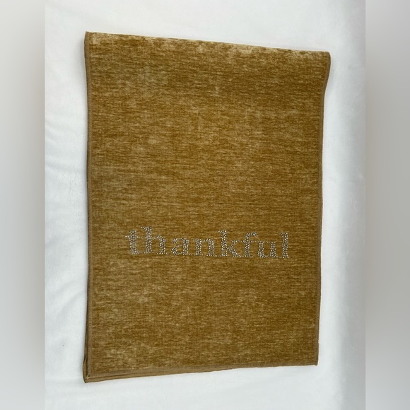 Thankful Table Runner - Picture 4 of 7